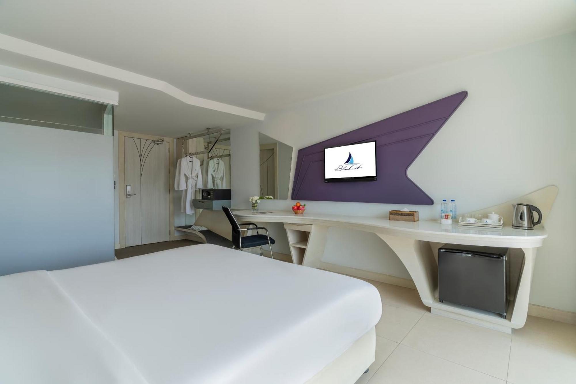 Blue Boat Hotel Jc Pattaya Exterior photo